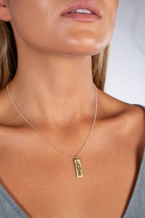 Gargantilla Issey Love