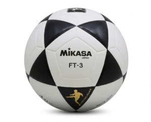 BALON MIKASA